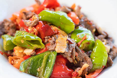 Stir-fried Beef with Sichuan Pickled Chili